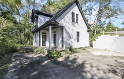 229 N Spring Street, Logan, OH 43138
