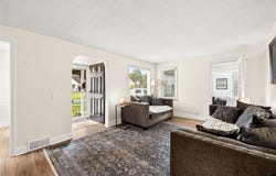 138 Glenthorne Road, Rochester, NY 14615