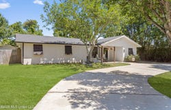 609 Beyer Drive, Bay Saint Louis, MS 39520