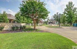 2 Enclave Cir., Texarkana, TX 75503