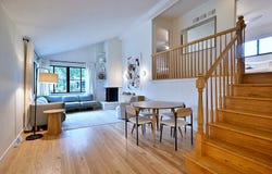 326 E Huntington Lane, Elmhurst, IL 60126