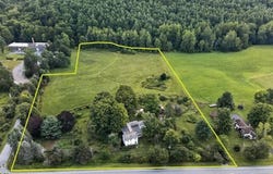 72 Gilbert St, Cambridge, NY 12816