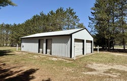 3044 S 29 Road, Cadillac, MI 49601