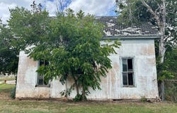 916 W Mesquite, Coleman, TX 76834