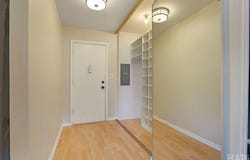 925 SPRINGHILL Drive, Northbrook, IL 60062