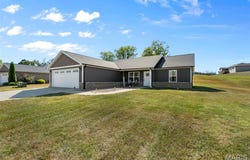 242 Culloden Moore Drive, Jackson, MO 63755
