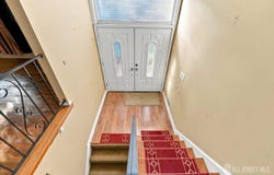 26 Chandler Road, Edison, NJ 08820