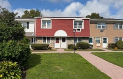 22 Springwood Drive, North Babylon, NY 11703