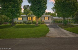 107 Georgia Ave, Etowah, TN 37331