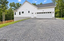 6264 ENON SCHOOL RD, MARSHALL, VA 20115
