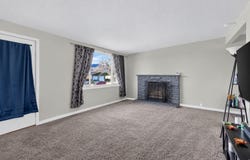 698 E OQUIRRH Ave, Tooele, UT 84074