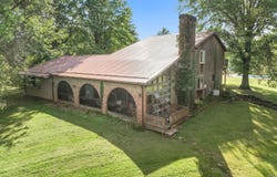 1415 E Mt. Zion Rd, Jackson, OH 45640