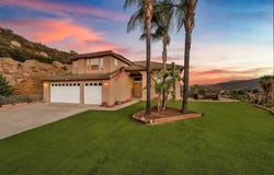 15844 Broad Oaks Road, El Cajon, CA 92021