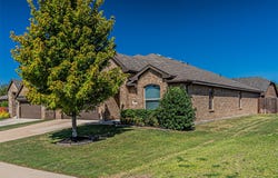 1032 Deer Valley Drive, Weatherford, TX 76087