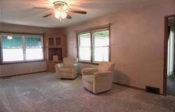 215 E Filmore Street E, Winterset, IA 50273