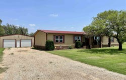 311 Main St, Kremlin, OK 73753