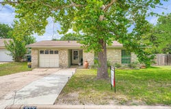 914 Hermitage Dr, Austin, TX 78753