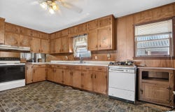 30 E 19TH STREET, ANNISTON, AL 36201