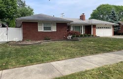 1801 Waverly Street, Trenton, MI 48183