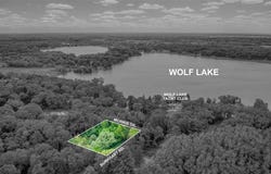 Morris Drive, Jackson, MI 49201