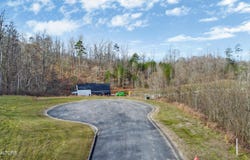122 Willow Oak Drive, Oak Ridge, TN 37830