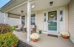 124 Avian Way, Lancaster, NY 14086