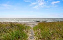 645 Dune Road, Westhampton, NY 11977