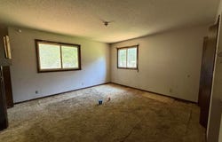1319 Joyce St, El Dorado, KS 67042