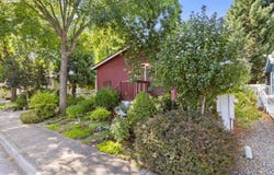 10 E S Stage Rd, Medford, OR 97501
