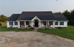 29420 Henning Road, Cole Camp, MO 65325