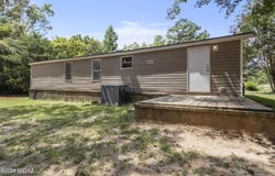 165 Giles Circle, Byron, GA 31008