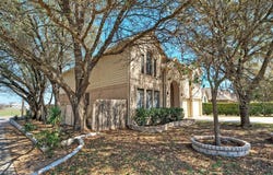 601 Indian Run Dr, Pflugerville, TX 78660