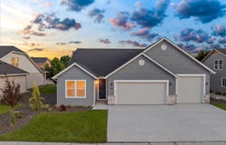 461 Hidden Mill Ct, Middleton, ID 83644