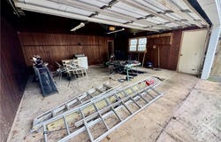 805 S 2nd Street, Clinton, MO 64735