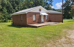 2123 Phillips Road, Lanett, AL 36863