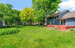 979 Pointe Way, Eagan, MN 55123