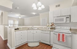 211 Longview, Kissimmee, FL 34747
