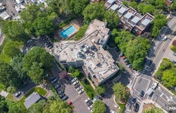 1375 River Road, Edgewater, NJ 07020