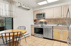 909 BROMLEY Estate, PINE HILL, NJ 08021
