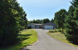 6255 Cedar Road, Oak Park, MN 56357