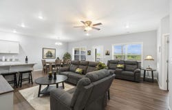 41 Bunker Drive, Branson West, MO 65737