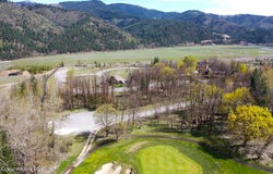 110 Commonwealth Ct, Kellogg, ID 83837