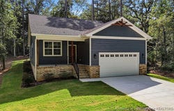 912 Thrush Drive, Vass, NC 28394