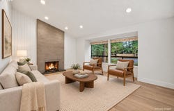 3745 DIVISION Ct, LakeOswego, OR 97035