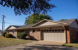 2815 W Beech Avenue, Duncan, OK 73533