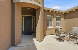 2359 Happy Valley Ln, Manteca, CA 95336