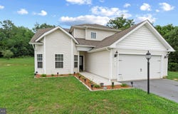 165 RAPPAHANNOCK Run, FALLING WATERS, WV 25419