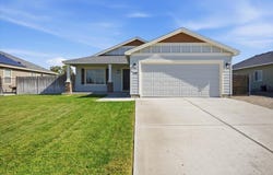 4409 Phoenix Ln, Pasco, WA 99301