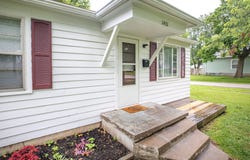 1401 W Florida Street, Springfield, MO 65803
