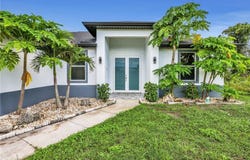 3511 69th Street W, Lehigh Acres, FL 33971
